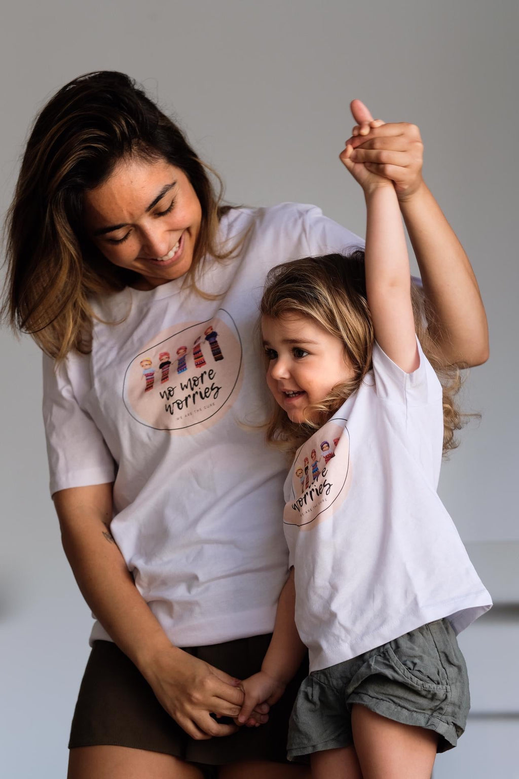 T-shirt Solidária - criança - World You Need Is Love Concept Store